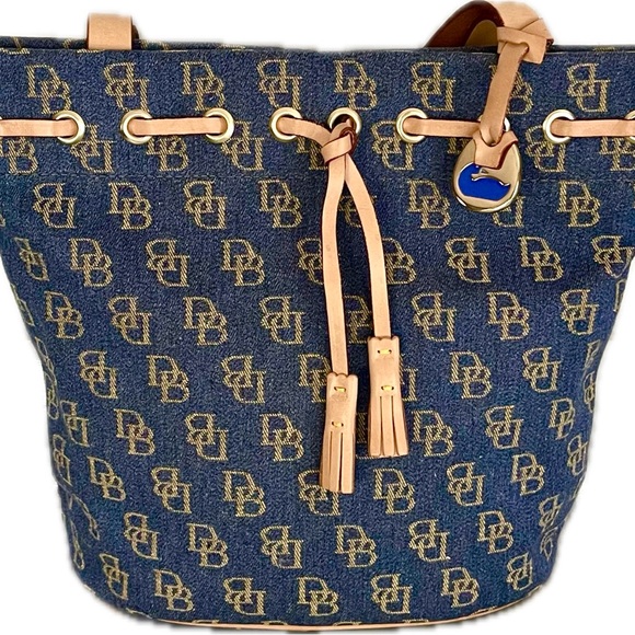 Dooney & Bourke Vintage Denim/Vachetta Monogram Bucket Bag l New - Picture 1 of 16